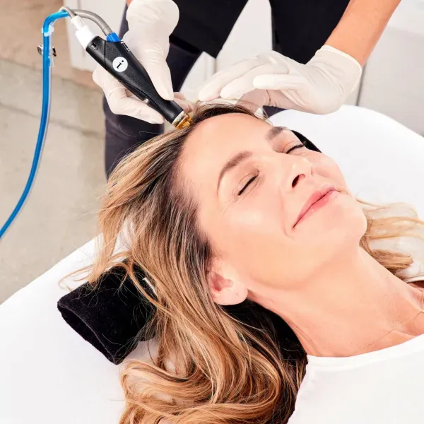 hydrafacial-keravive-4.webp
